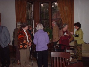 Patrons enjoy after-concert coffee in the sitting room 